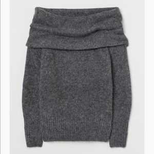 H&M OFF THE SHOULDER SWEATER